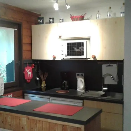 Duplex Confortable 3 Pièces, Balcon Ouest Et Parking Sécurisé à - Fr-1-198-104 Appartamento Châtel